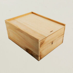 Caja de madera natural 5 con tapa 32×24×14,5cm